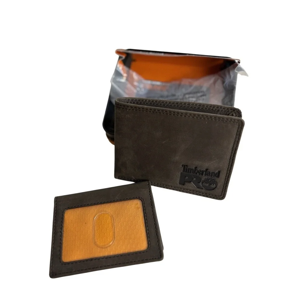 Timberland‎ PRO Brown Leather Bifold Wallet Classic Removable ID Case Normcore